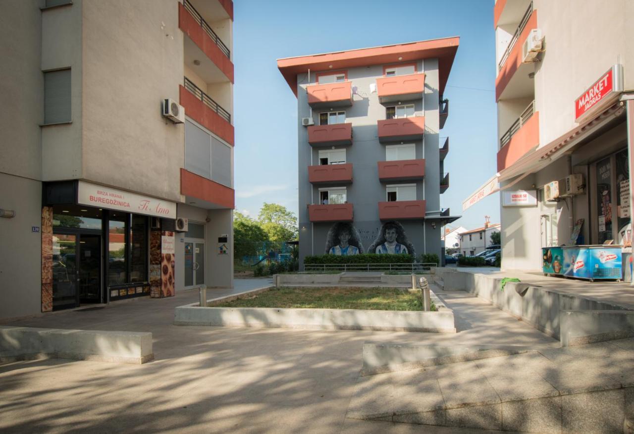 City Nest Apartment Podgorica Eksteriør billede