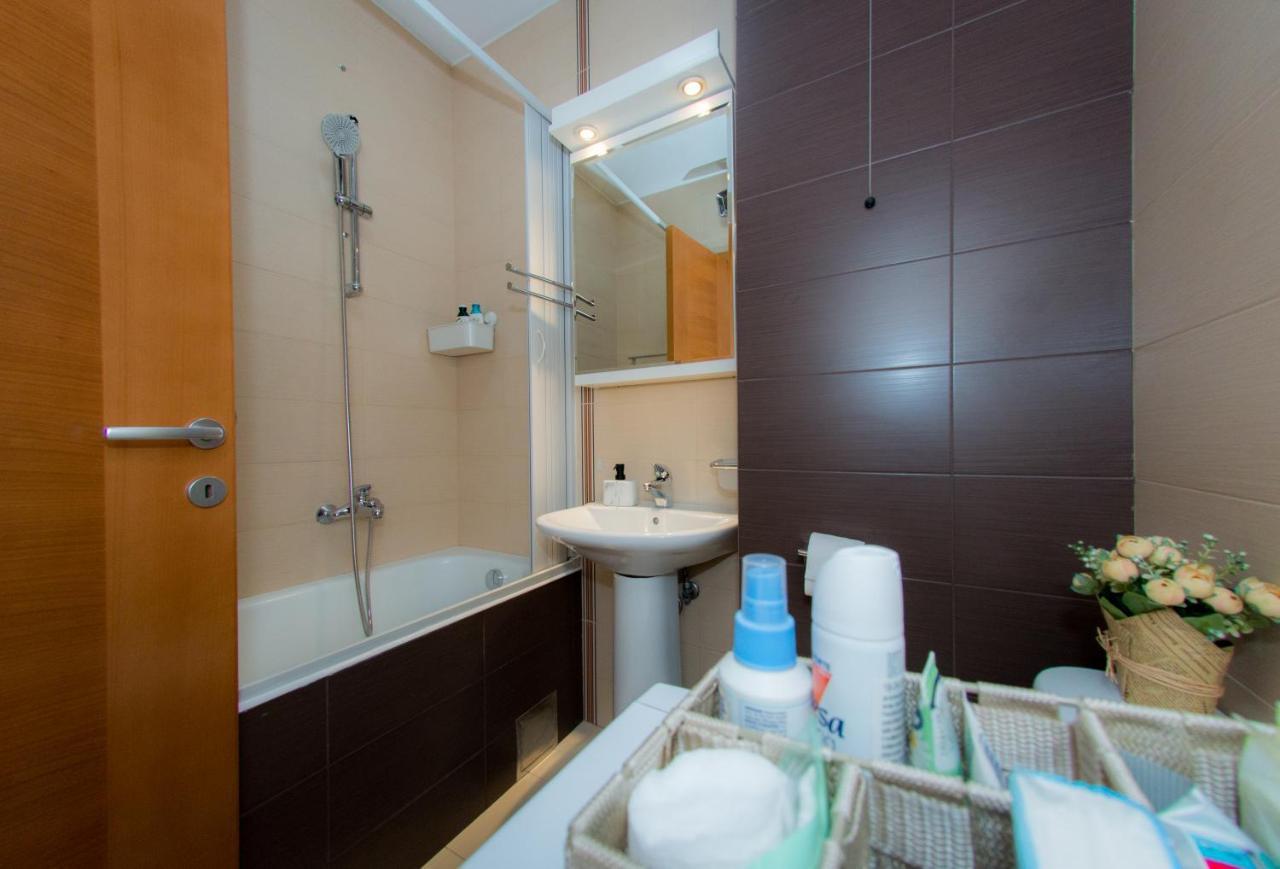 City Nest Apartment Podgorica Eksteriør billede